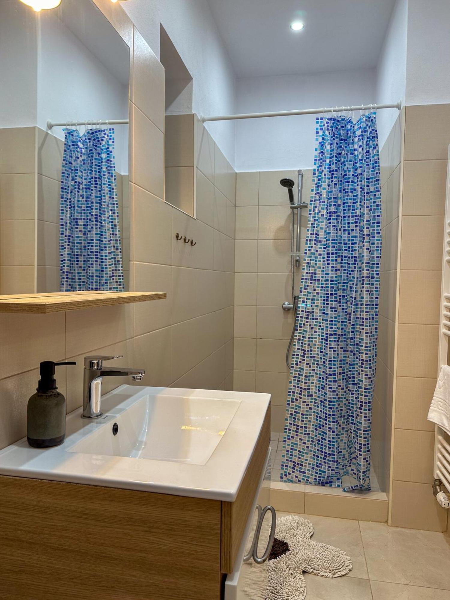 Serenity House Apartments Hermannstadt Zimmer foto